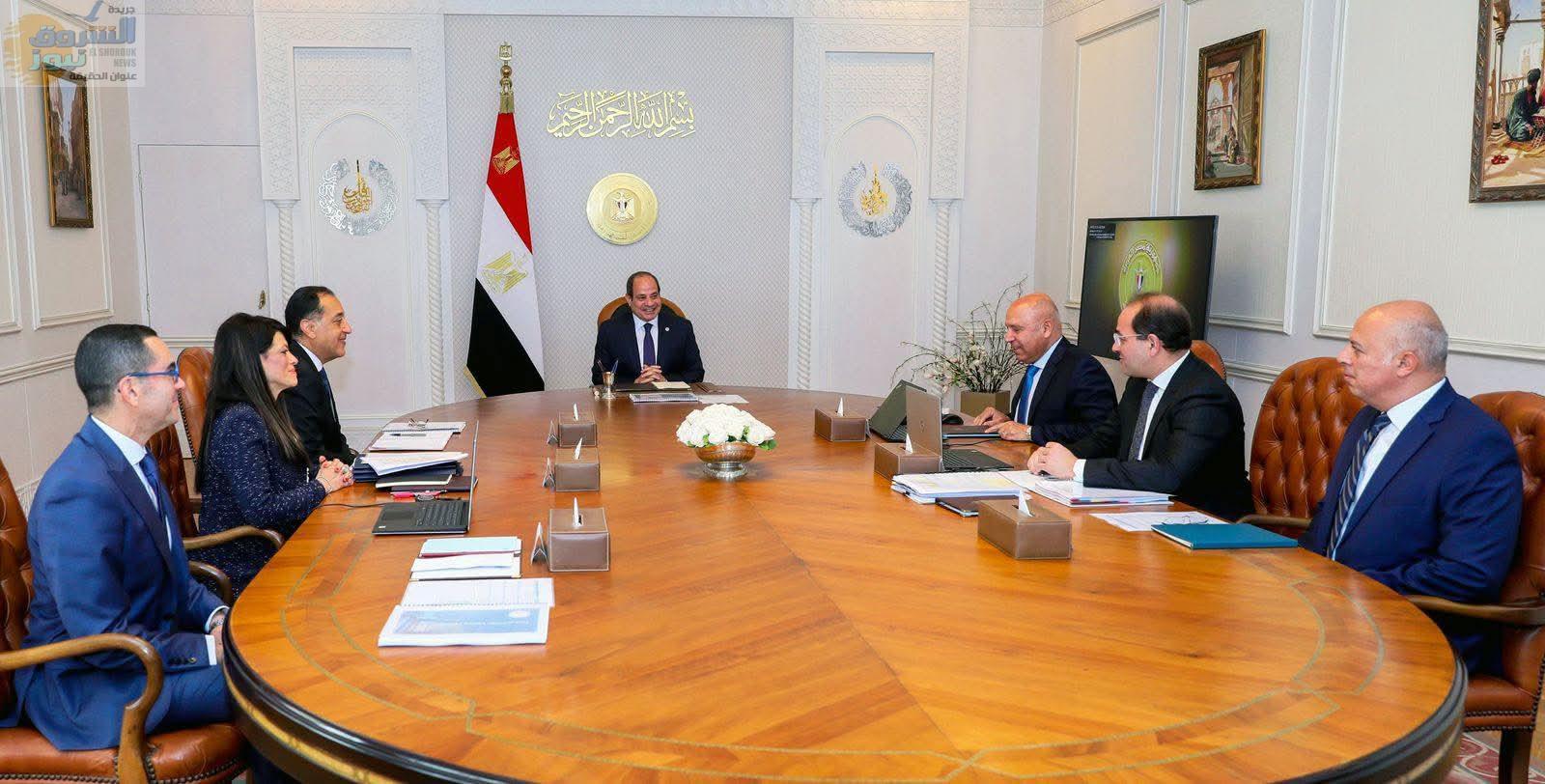 السيسي يوجّه بإعداد سردية وطنية شاملة للنهوض بالاقتصاد وتعزيز الاستثمارات الأجنبية