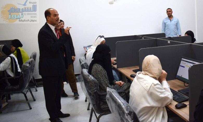 رئيس جامعة العريش يشيد بريادة الجامعة في تطبيق نظام الإختبارات الإلكترونية.