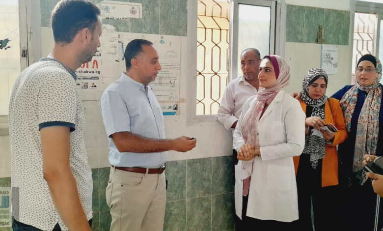 وكيل صحة شمال سيناء يواصل جولاته الميدانية بالمرور علي مستشفي العريش العام وعدد من وحدات الرعاية بالعريش .