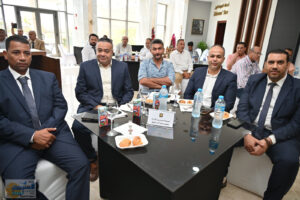 ويكرم المتميزين ويوجه بخطة عمل للمرحلة المقبلة