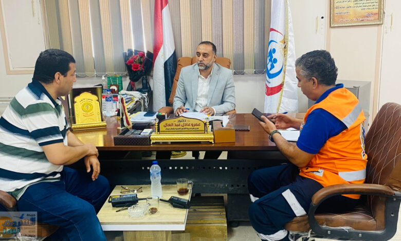 وكيل صحة شمال سيناء يعقد اجتماع مع مدير فرع هيئة الإسعاف المصرية بالمحافظة