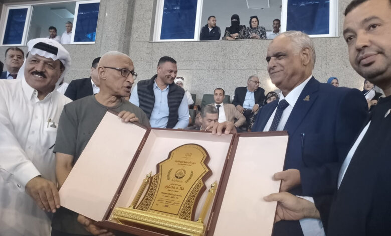 حزب الجبهة الوطنية يكرم محافظ شمال سيناء في احتفالية نصر أكتوبر