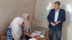 وكيل وزارة التربية والتعليم شمال سيناء يجري زيارة لمدرسة أولاد علي الإعدادية بإدارة الحسنة التعليمية