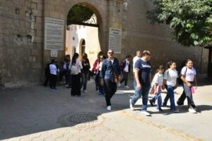 نواصل استقبال الوفود السياحية على متن الرحلة