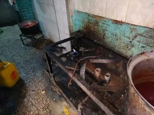 إعدام 800 كجم أغذيه فاسده