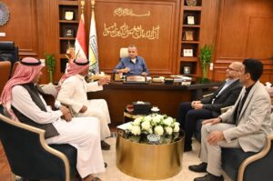 محافظ جنوب سيناء يبحث إقامة مهرجان الهجن الدولي