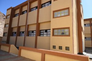 محافظ جنوب سيناء يتابع جاهزية مدرسة فيران الصناعية لاستقبال طلاب