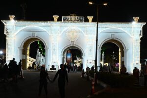 شرم الشيخ تتلألأ لاستقبال العام الميلادي الجديد