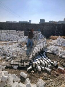 استرداد 54 فدان و3185 متر مباني