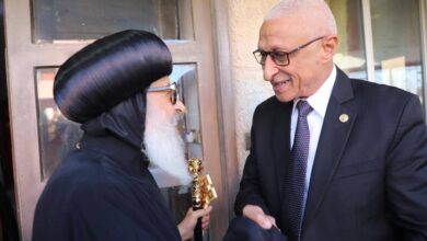 تهنئة رسمية: محافظ شمال سيناء يزور بطريركية الأقباط الأرثوذكس بمناسبة عيد الميلاد المجيد