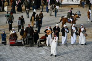 وزير الشباب والرياضة ومحافظ شمال سيناء يشهدان ختام مهرجان سباقات الهجن بالعريش 
