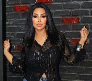 شاهيناز تطرح أحدث أغانيها الليله شهيصة.. فيديو