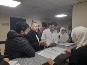 لتحقيق معايير "GAHAR".. وكيل وزارة الصحة بشمال سيناء يجرى جولة موسعة داخل مستشفى العريش العام