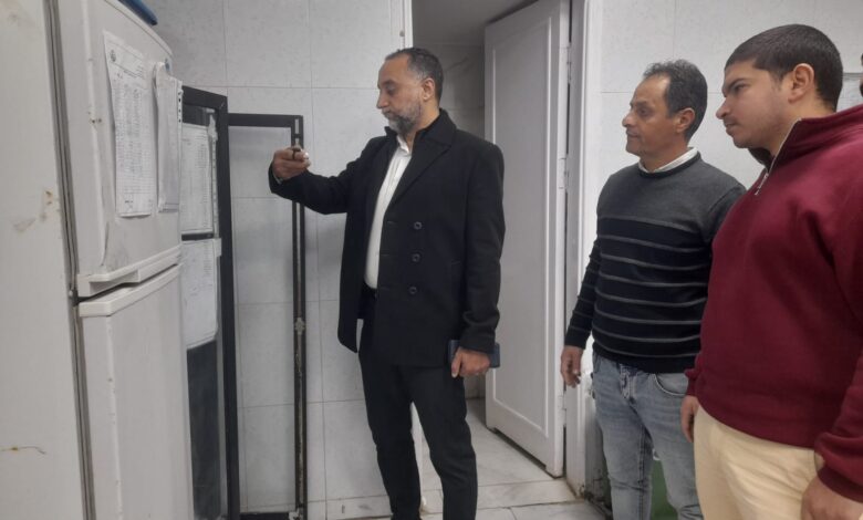 وكيل وزارة الصحة شمال سيناء يتفقد الحجر الصحي بمعبر رفح ومستشفى الشيخ زويد المركزي