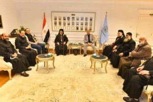 محافظ أسيوط يستقبل وفد الكنيسة الكاثوليكية للتهنئة بتوليه مهام منصبه الجديد