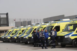 معبر رفح يفتح أبوابه.. مصر تسهّل عبور الفلسطينيين وتضمد جراحهم