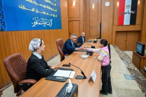 محافظ جنوب سيناء يشهد إجراء القرعة العلنية لتأشيرات الحج الإضافية