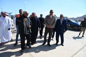 محافظ جنوب سيناء يتفقد المدفن الصحي