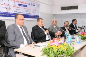 كلية الطب بجامعة أسيوط تُكرم قاماتها الطبية وكوادرها الشابة