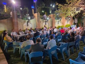 تستضيف وزير الري الأسبق في لقاء مفتوح لتعزيز الحوار المهني